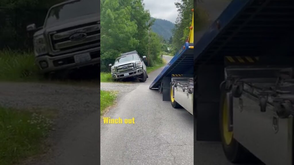 winch fast out of muddy ditch