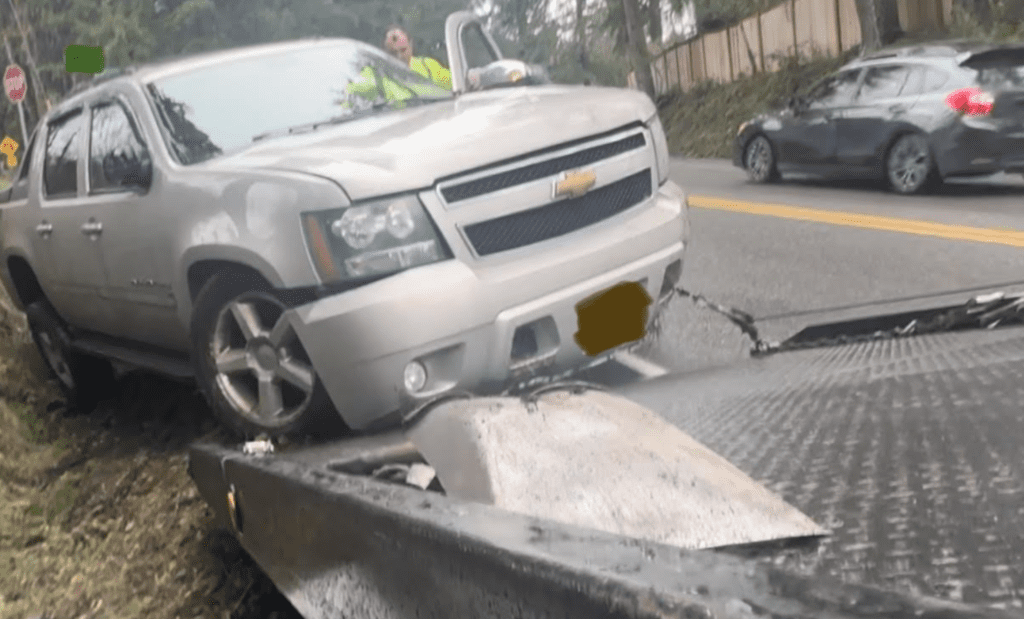 Renton tow truck